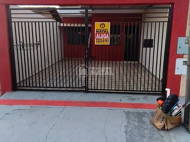 Casa com 85m² 3 quartos e 2 banheiros, para alugar, no bairro Jardim Graziela em Londrina