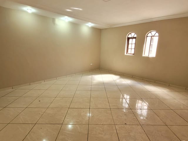Foto do Casa - Casa Aconchegante com Potencial para Personalização no Bairro Belmonte - Volta Redonda/RJ | OPEN HOUSE REAL ESTATE IMÓVEIS LTDA