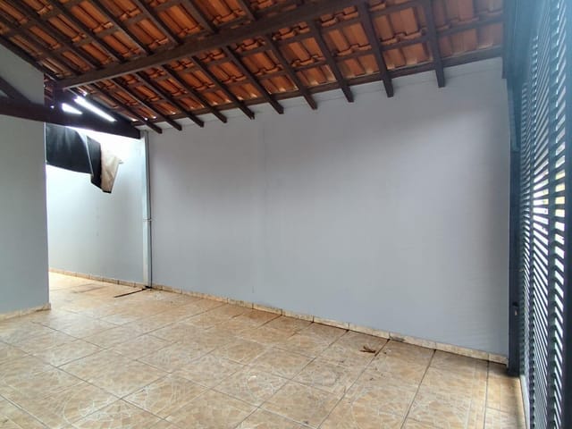 Foto do Casa - Conforto e Versatilidade: Casa com Suíte e Edícula para Viver Bem | Romeu Imóveis