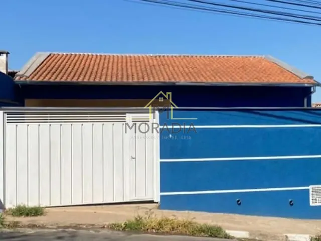 Casa com 200m² 3 quartos e 1 banheiro, à venda, no bairro Jardim Rosana em Guaxupé