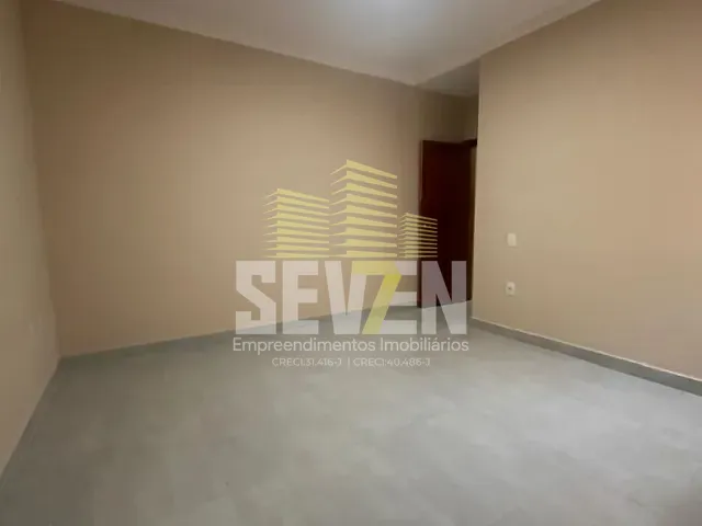 Casa com 144m² 3 quartos e 2 banheiros, à venda, no bairro Vila Carolina em Bauru