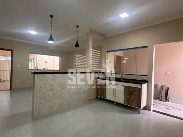 Casa com 144m² 3 quartos e 2 banheiros, à venda, no bairro Vila Carolina em Bauru