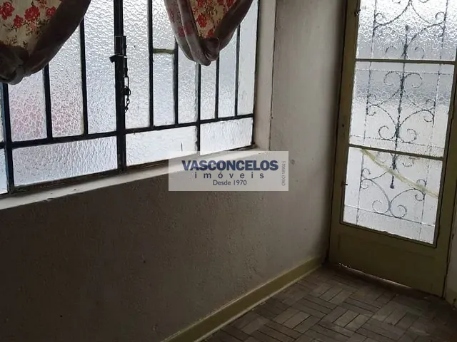 Casa com 447m² 2 quartos e 2 banheiros, à venda, no bairro Centro em São José dos Campos