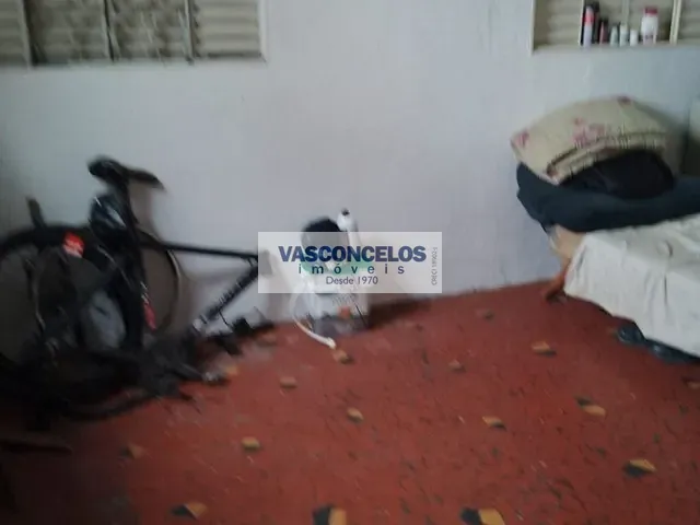 Casa com 447m² 2 quartos e 2 banheiros, à venda, no bairro Centro em São José dos Campos