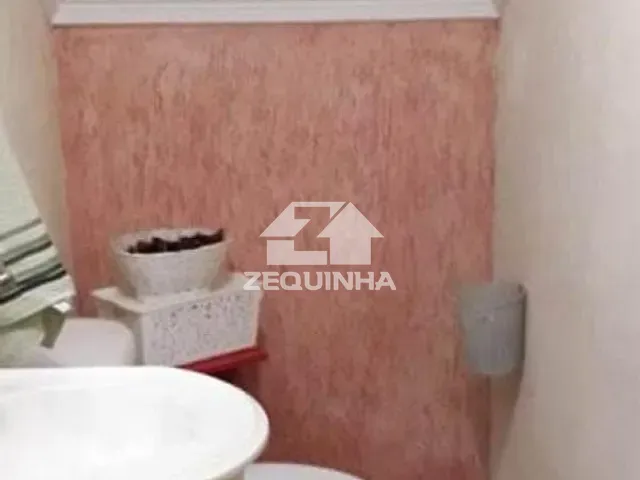 Casa com 130m² 3 quartos e 3 banheiros, à venda, no bairro Jaguaribe em Osasco
