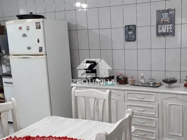 Casa com 130m² 3 quartos e 3 banheiros, à venda, no bairro Jaguaribe em Osasco