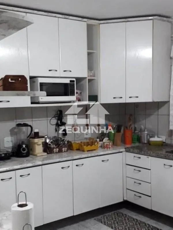 Casa, 3 quartos, 236 m² - Foto 8