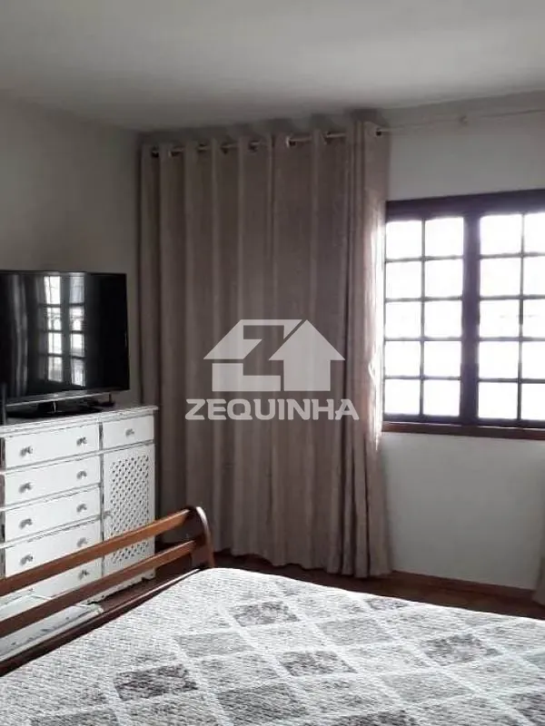 Casa, 3 quartos, 236 m² - Foto 23
