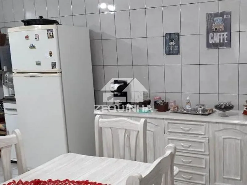 Casa, 3 quartos, 236 m² - Foto 5