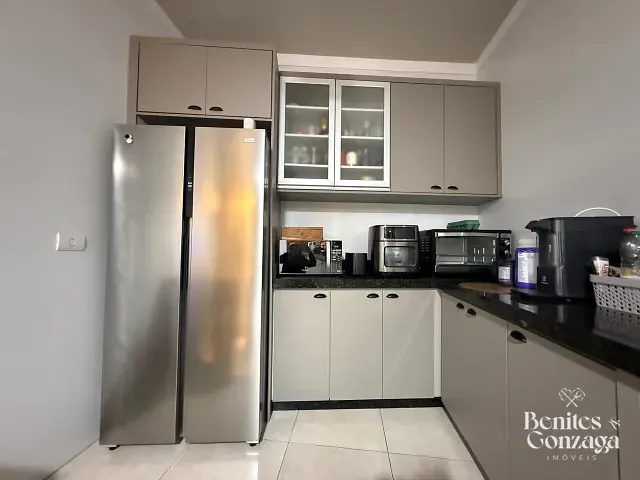 Casa com 171m² 3 quartos e 2 banheiros, à venda, no bairro Loteamento Sumaré em Maringá