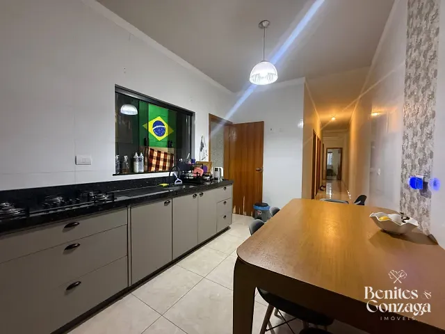 Casa com 171m² 3 quartos e 2 banheiros, à venda, no bairro Loteamento Sumaré em Maringá