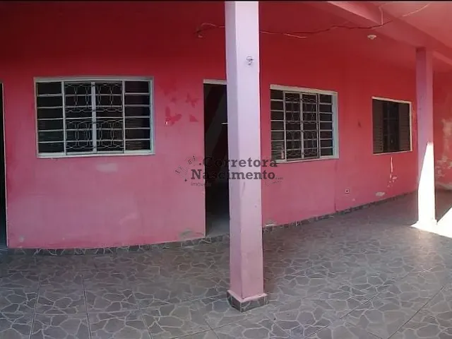 Casa com 350m² 4 quartos e 2 banheiros, à venda, no bairro Bandeira Branca em Jacareí