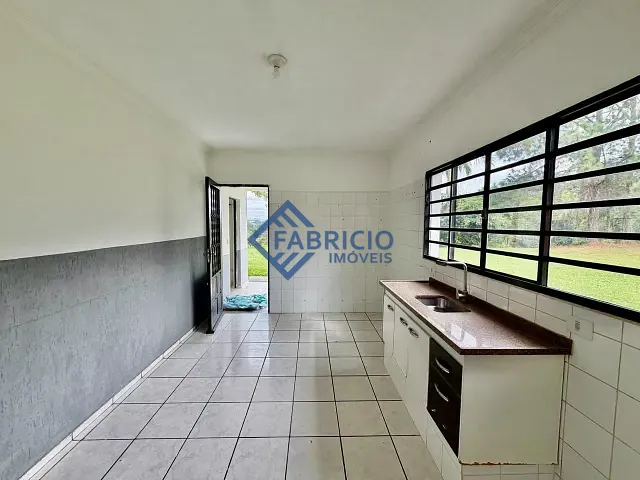 Casa com 120m² 2 quartos e 1 banheiro, para alugar, no bairro Altos do Morumbi em Vinhedo