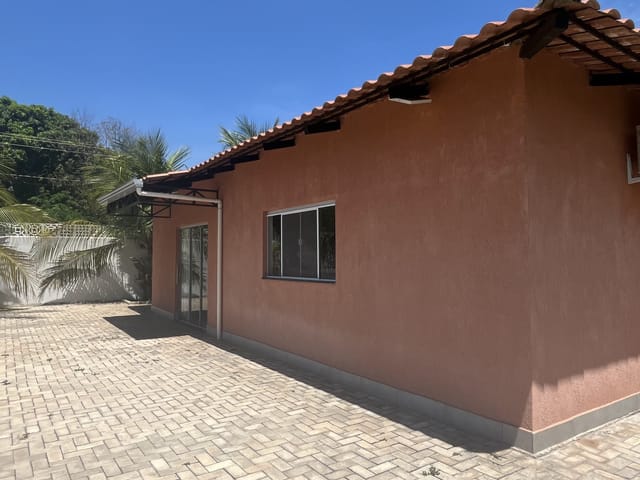 Casa com 3500m² 4 quartos e 5 banheiros, à venda, no bairro Ribeirão do Lipa em Cuiabá