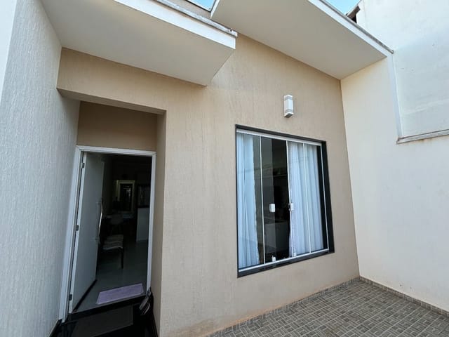 Casa com 125m² 2 quartos e 2 banheiros, à venda, no bairro Jardim Santa Rita de Cássia em Tatuí