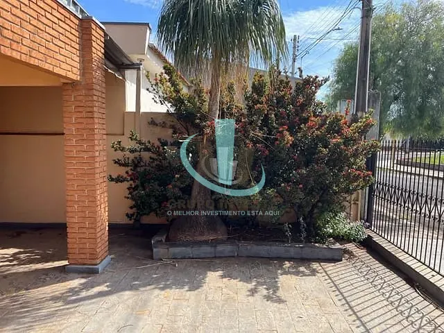 Casa com 255m² 2 quartos e 1 banheiro, à venda, no bairro PARQUE RESIDENCIAL VALE DO SOL em ARARAQUARA