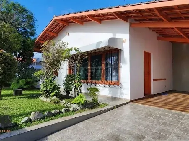 Casa com 394m² 3 quartos e 2 banheiros, à venda, no bairro Jardim Mosteiro em Itanhaém