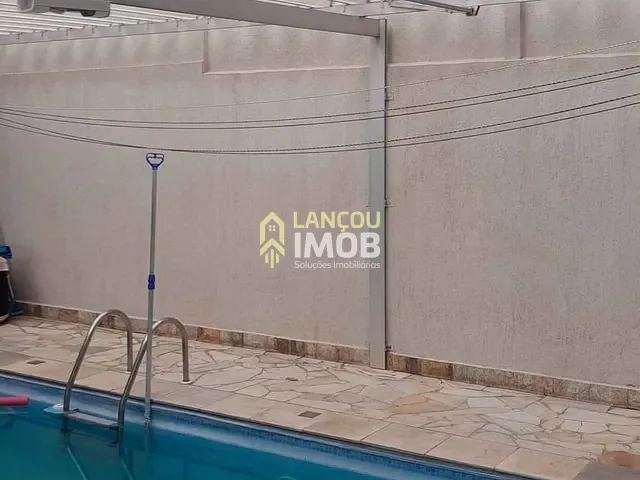 Casa com 250m² 4 quartos e 3 banheiros, à venda, no bairro Parque da Represa em Jundiaí