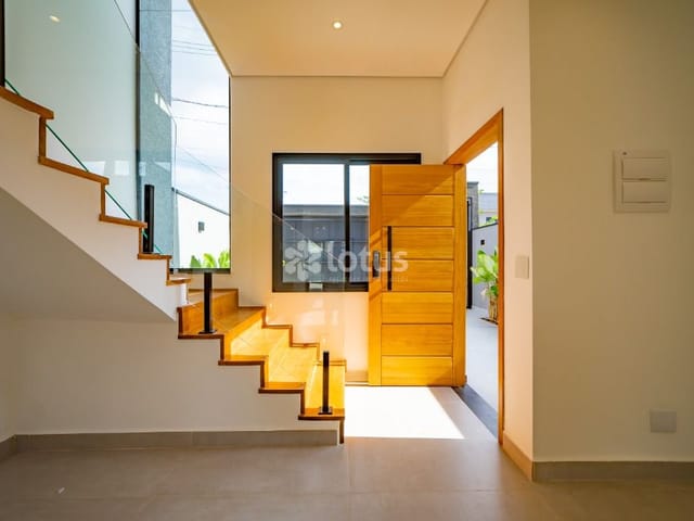 Casa com 150m² 3 quartos e 4 banheiros, à venda, no bairro Nova Jaguari em Santana de Parnaíba
