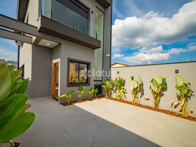 Casa com 150m² 3 quartos e 4 banheiros, à venda, no bairro Nova Jaguari em Santana de Parnaíba
