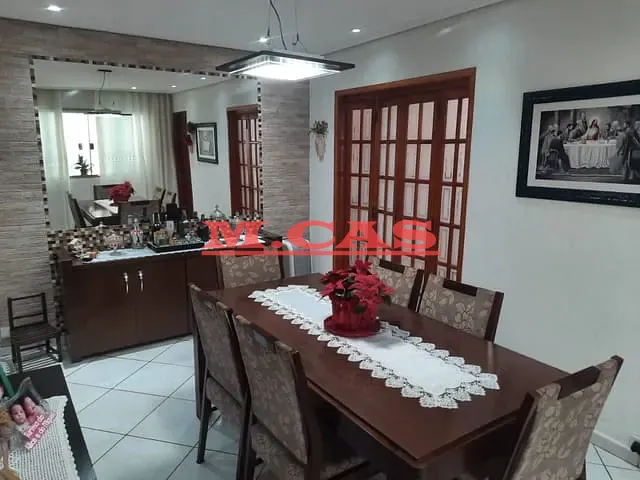 Casa com 220m² 4 quartos e 2 banheiros, à venda, no bairro Jardim Colorado em São Paulo