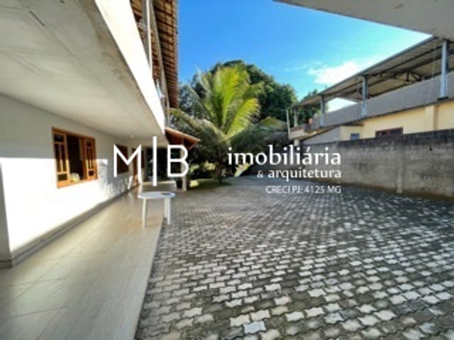 Casa com 2250m² 3 quartos e 3 banheiros, à venda, no bairro PARAÍSO em CATAGUASES