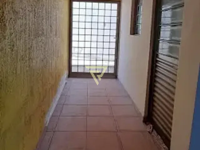 Casa com 300m² 3 quartos e 3 banheiros, à venda, no bairro Jardim Paiva em Ribeirão Preto