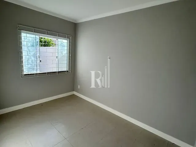 Casa com 90m² 2 quartos e 1 banheiro, à venda, no bairro Areias em Tijucas