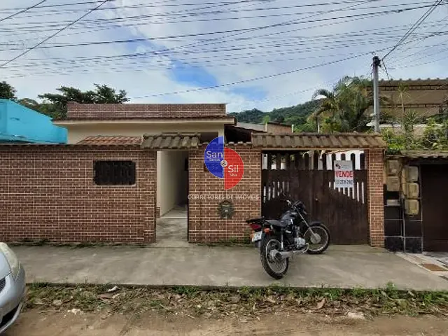 Casa 2 quartos e 2 banheiros, à venda, no bairro Praia da Esperança (Praia de Mauá) em Magé