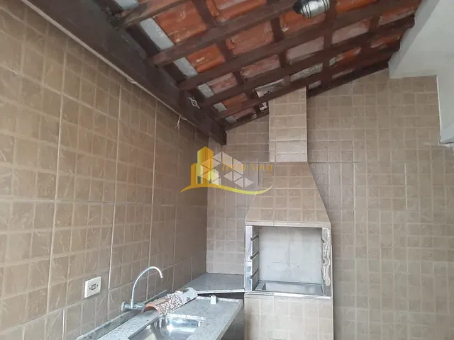 Casa 2 quartos e 2 banheiros, à venda, no bairro Ocian em Praia Grande
