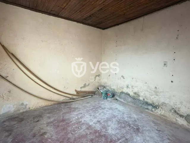 Casa 3 quartos e 2 banheiros, à venda, no bairro Santo Antônio em Araxá