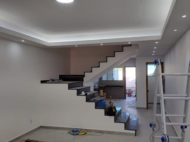 Casa com 160m² 3 quartos e 3 banheiros, à venda, no bairro Jardim Guanabara em Macaé