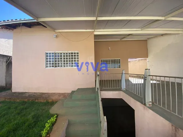 Casa com 328m² 4 quartos e 2 banheiros, à venda, no bairro Jardim Bela Morada em Aparecida de Goiânia