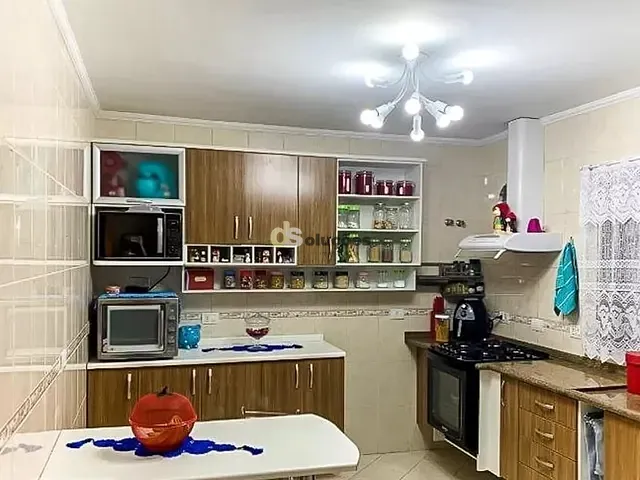 Casa 3 quartos e 3 banheiros, à venda, no bairro Vila Mazzei em São Paulo