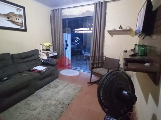 Casa à venda, no bairro Residencial Vale das Acácias em Pindamonhangaba