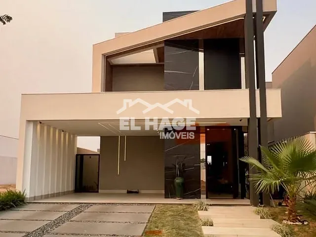 Casa com 300m² 3 quartos e 4 banheiros, à venda, no bairro Jardim Itália em Cuiabá