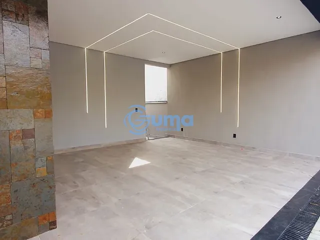 Casa com 600m² 3 quartos e 4 banheiros, à venda, no bairro Terras de Santa Cruz em Bragança Paulista