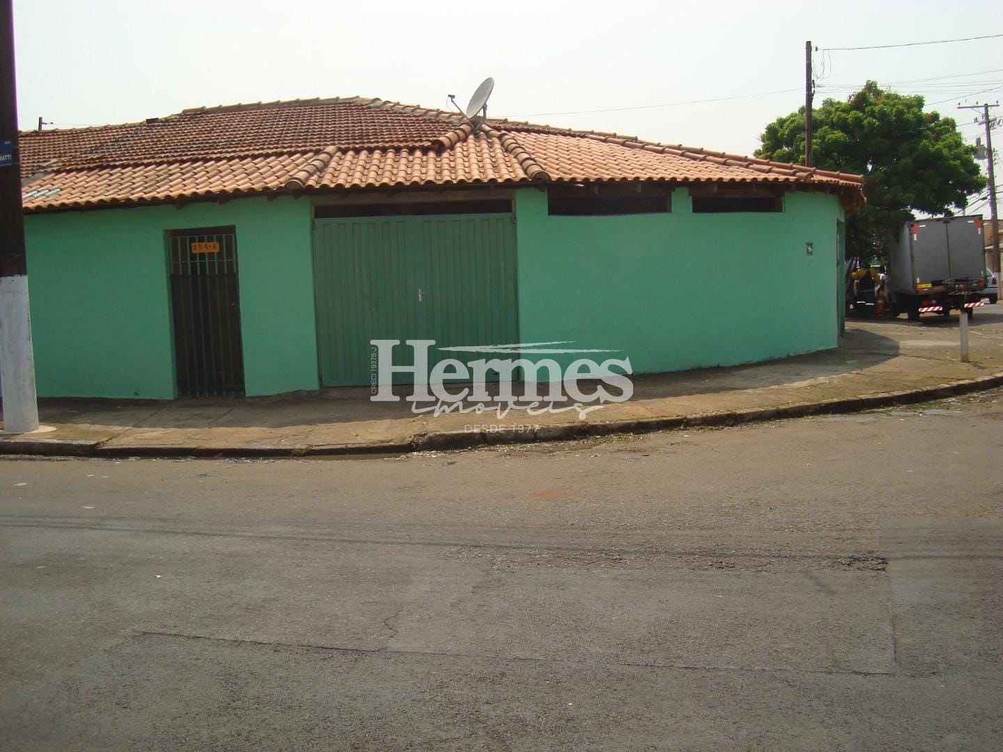 Casa à venda com 5 quartos, 220m² - Foto 25