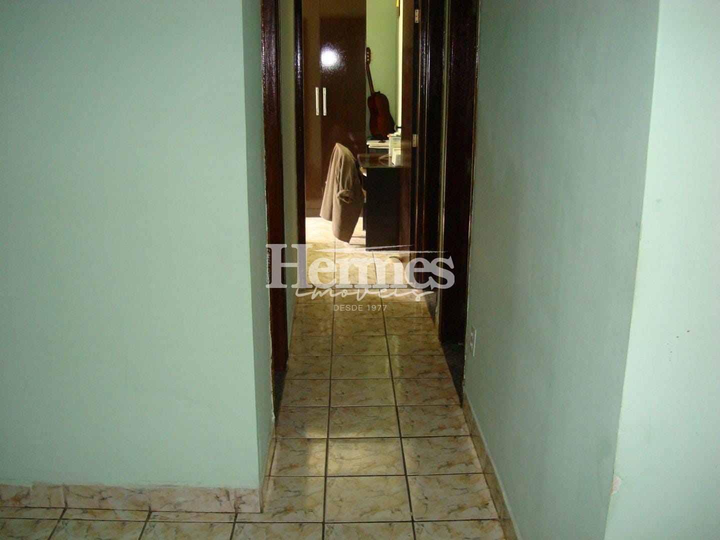 Casa à venda com 5 quartos, 220m² - Foto 7