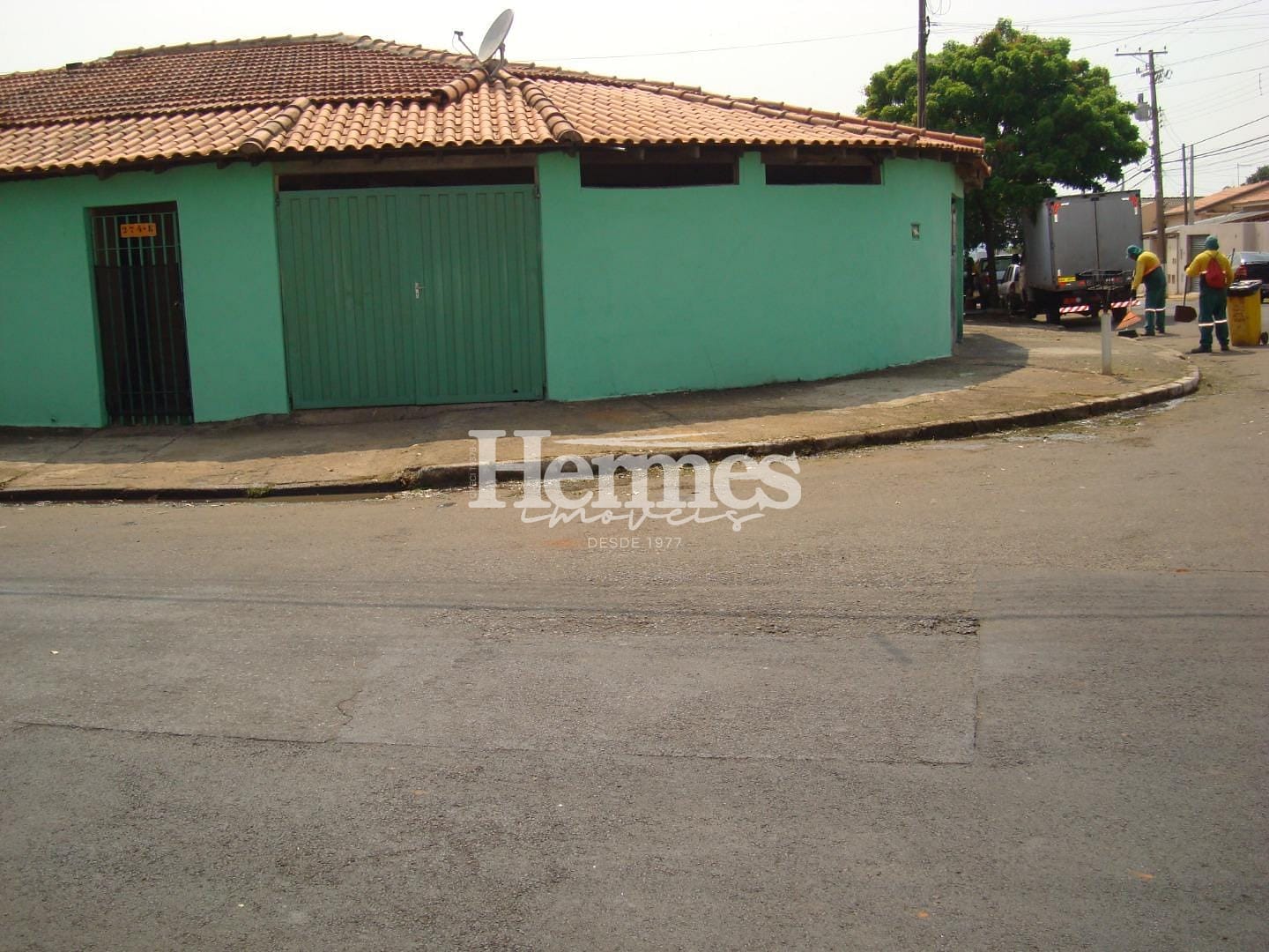 Casa à venda com 5 quartos, 220m² - Foto 27