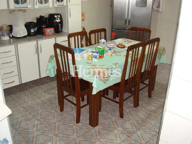 Casa com 307m² 5 quartos e 4 banheiros, à venda, no bairro Alto de Pinheiros em Paulínia