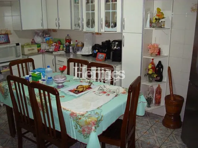 Casa com 307m² 5 quartos e 4 banheiros, à venda, no bairro Alto de Pinheiros em Paulínia