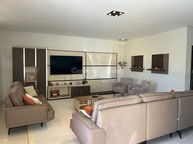 Casa 4 quartos e 2 banheiros, à venda, no bairro Jardim das Tulipas em Holambra