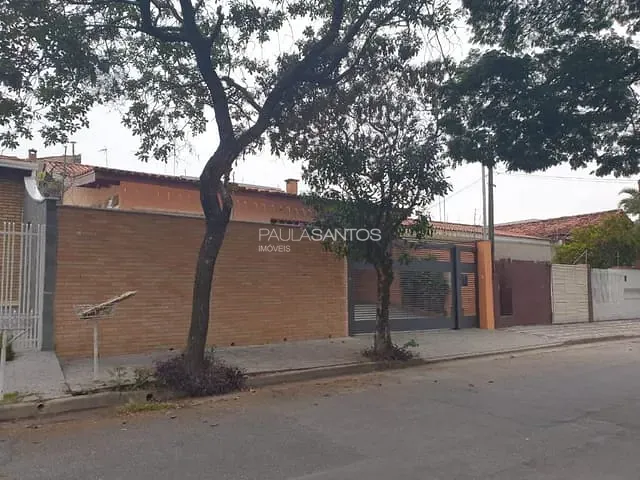 Casa com 360m² 3 quartos e 4 banheiros, à venda, no bairro Jardim Simus em Sorocaba