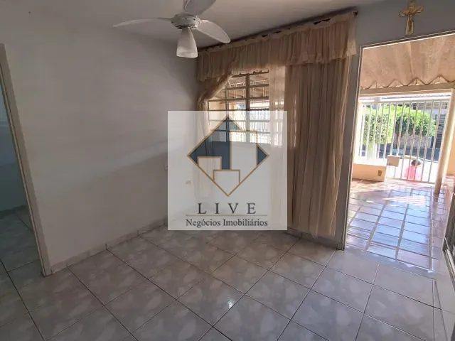 Casa 2 quartos e 2 banheiros, à venda, no bairro Vila Padre Manoel de Nóbrega em Campinas