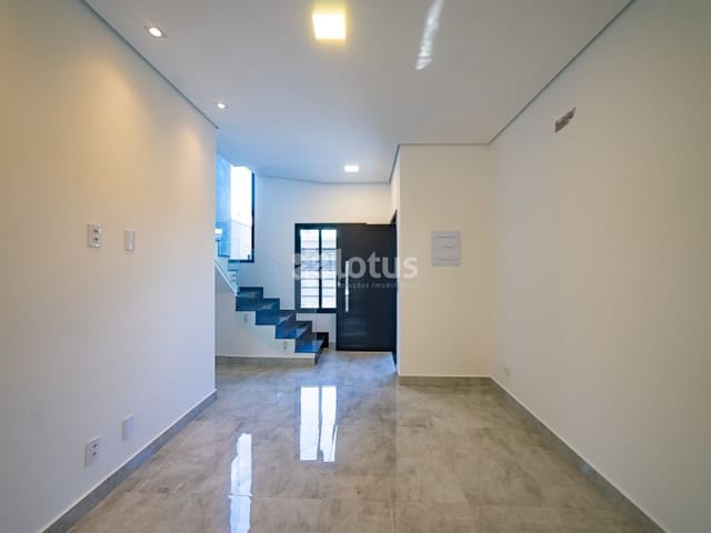 Casa com 150m² 3 quartos e 3 banheiros, à venda, no bairro Nova Jaguari em Santana de Parnaíba