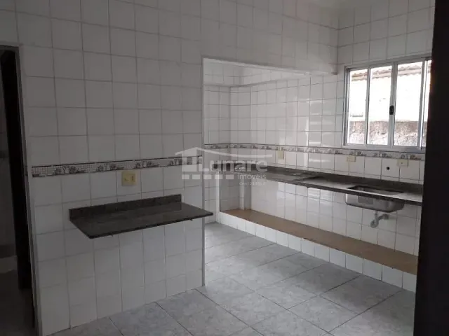 Casa com 285m² 3 quartos e 1 banheiro, à venda, no bairro Centro em Mogi das Cruzes