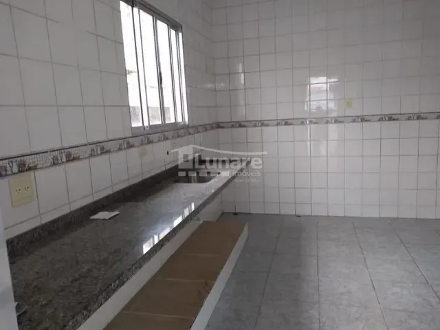 Casa com 285m² 3 quartos e 1 banheiro, à venda, no bairro Centro em Mogi das Cruzes