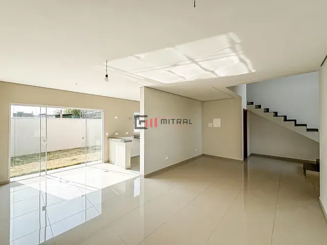 Casa com 218m² 3 quartos e 3 banheiros, à venda, no bairro Olímpico em Londrina