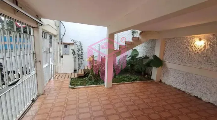 Casa, 1 quarto, 117 m² - Foto 2